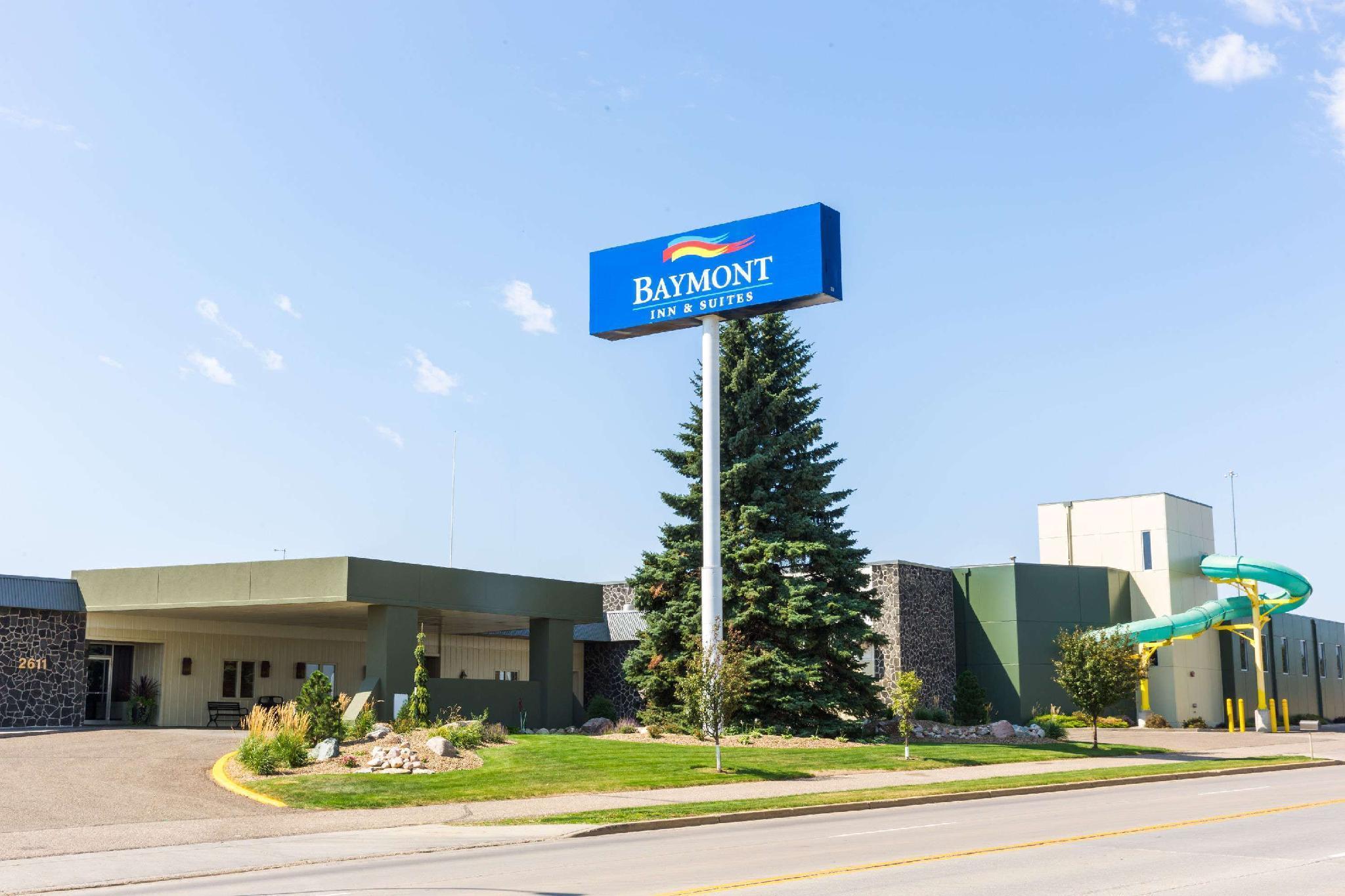 Baymont By Wyndham Mandan Bismarck Area Hotel Bagian luar foto