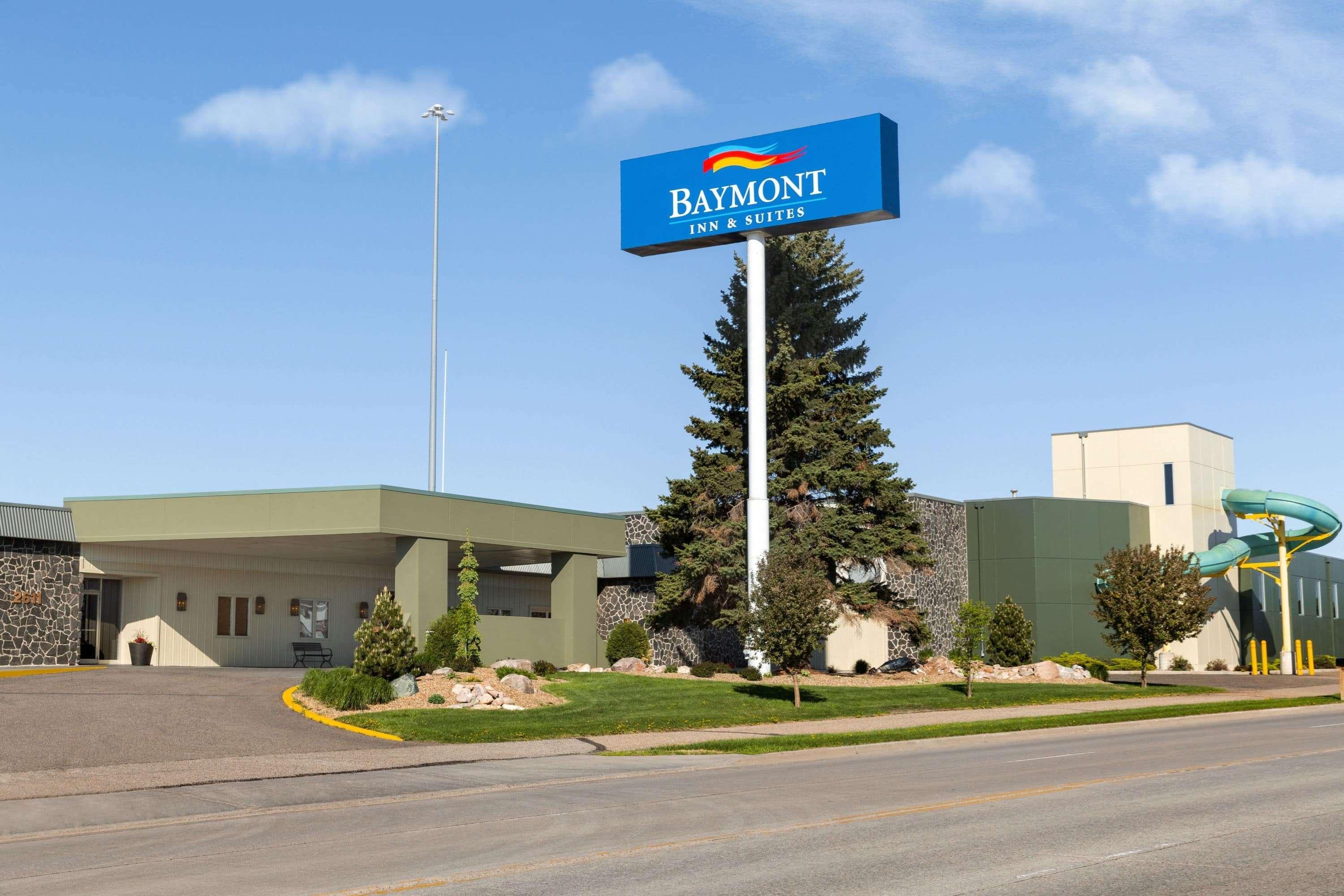 Baymont By Wyndham Mandan Bismarck Area Hotel Bagian luar foto