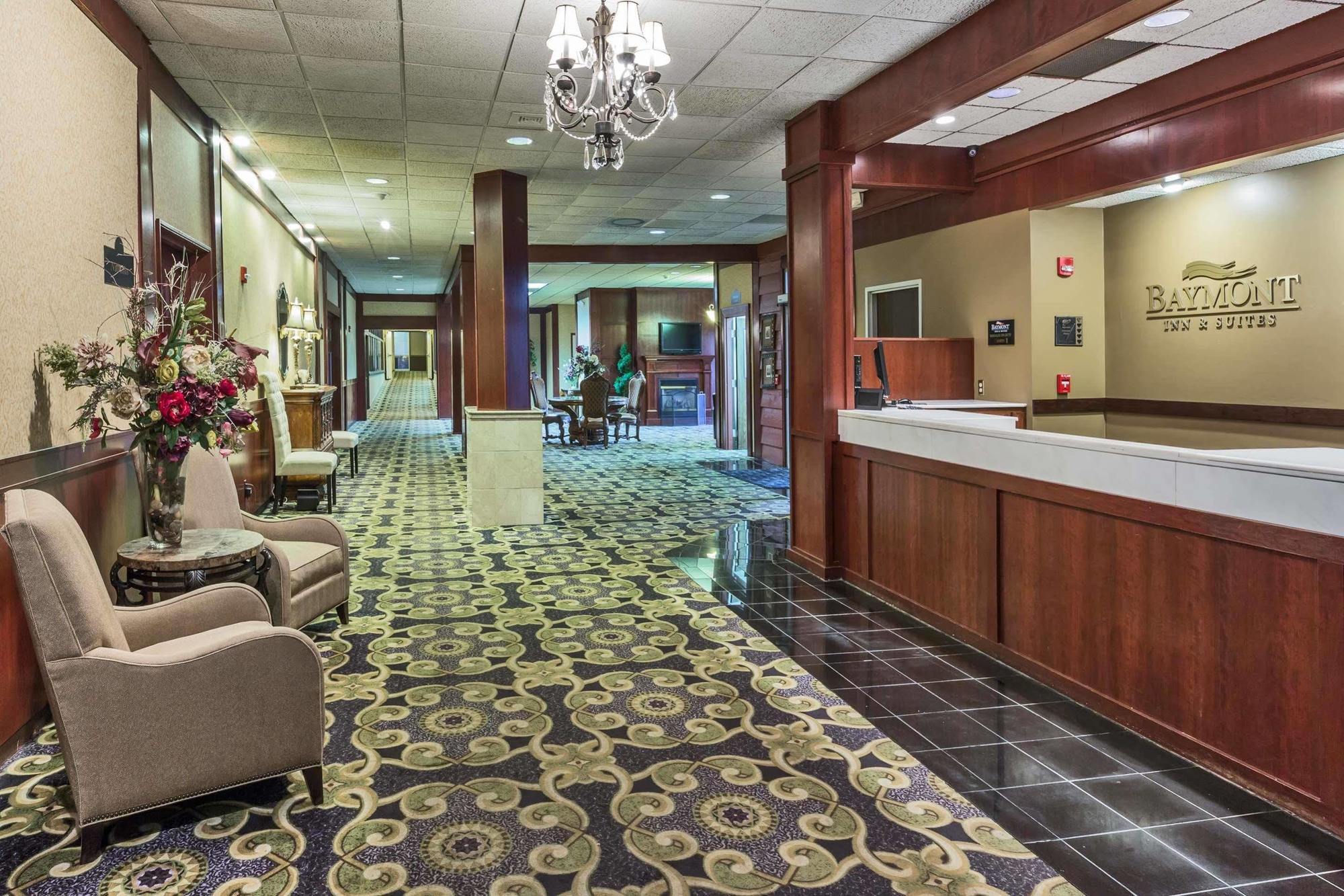 Baymont By Wyndham Mandan Bismarck Area Hotel Bagian luar foto