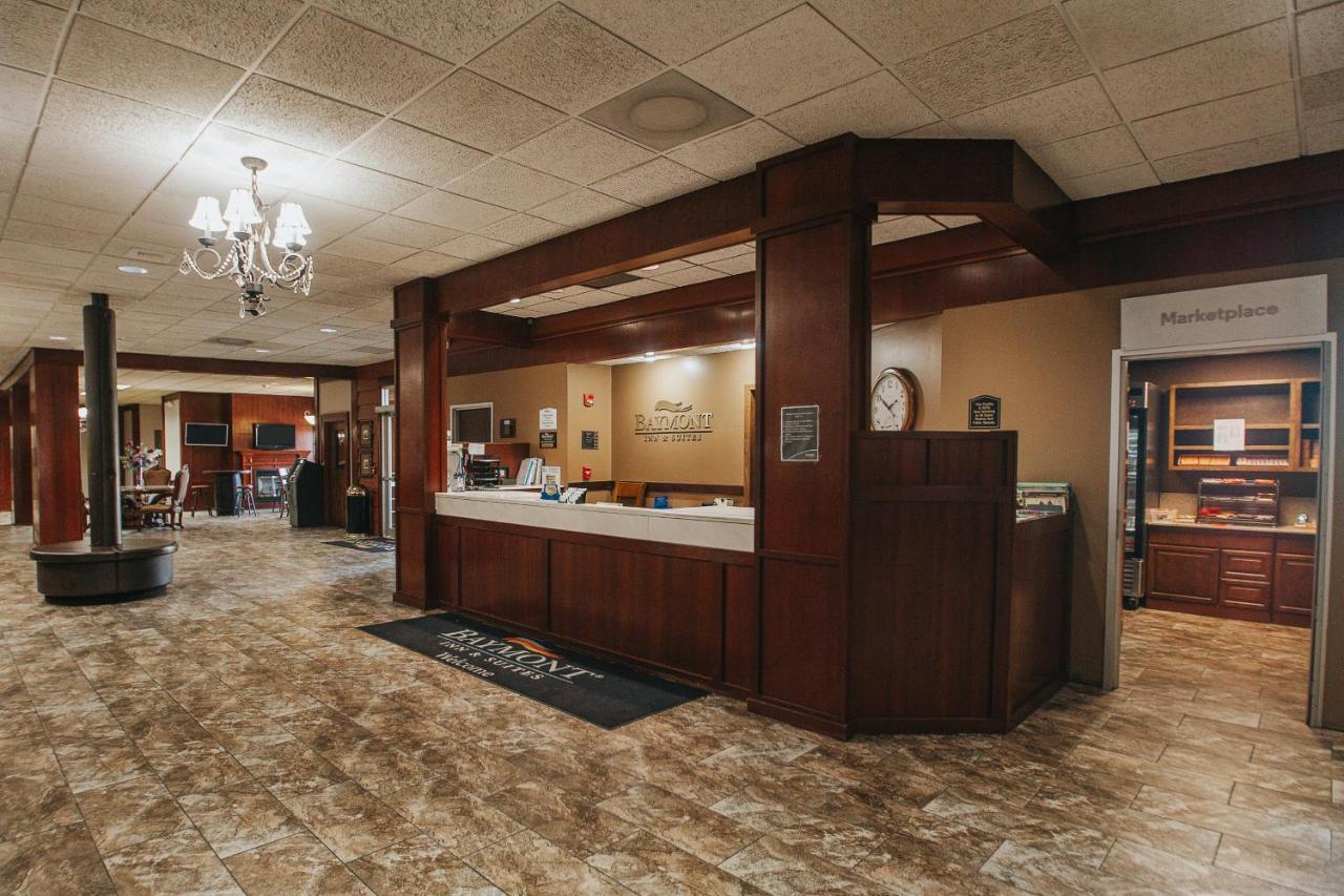Baymont By Wyndham Mandan Bismarck Area Hotel Bagian luar foto